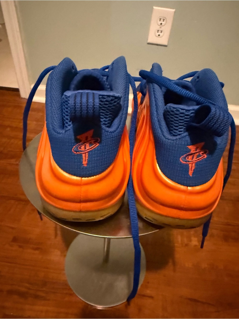 Nike MEN Orange and Blue Foamposite-Style Sneakers-NEW YORK KNICKS CHAMPS COLORS - Picture 8 of 16